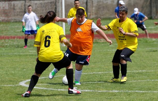Special Olympics: un mese ai Giochi, con tappa in valli e cintura