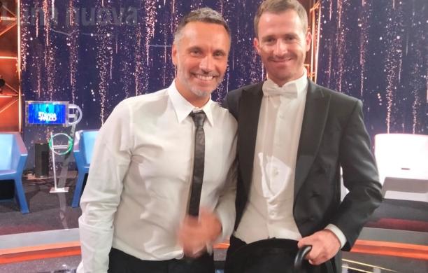 Luca Mattioli assieme a Nek durante le registrazioni del programma a Roma nei giorni scorsi