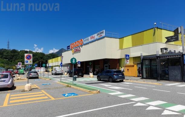 Rivoli, riaperto il centro commerciale allagato 