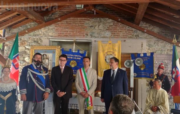Un momento della premiazione avvenuta a Valdieri