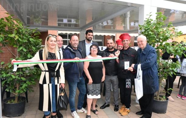 Grugliasco, un nuovo dehors per gli chef dell'Isola 
