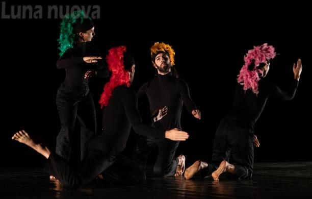 Quattro danzatori trasformati in pupi per l’Orlando Furioso di Muscarello