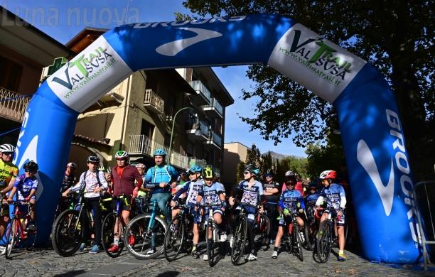 Almese: in 400 per una "Fellinata" da urlo