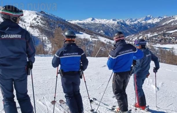 Carabinieri e Gendarmerie insieme sulle piste da sci