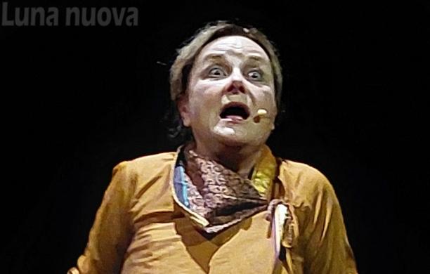 Dalla nascita di Eva a Maria alla croce: le Giullarate di Lucia Vasini
