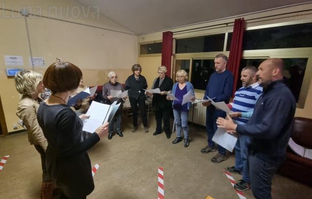 Bussoleno, dalla banda un coro controcorrente: «Pop? No: canti di polifonia antica»