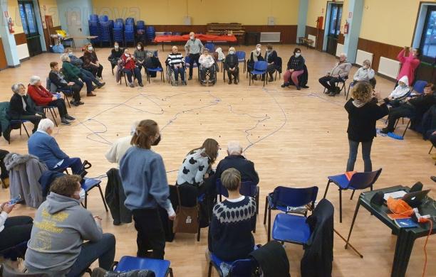 Lavoro di comunità con "Danzamovimentoterapia": via al secondo ciclo