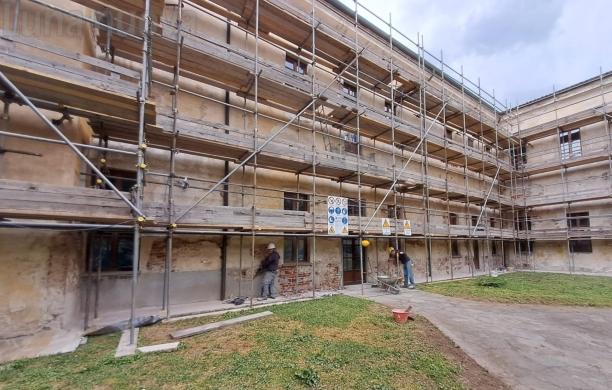 Rivalta, iniziati i restauri all'ex Monastero