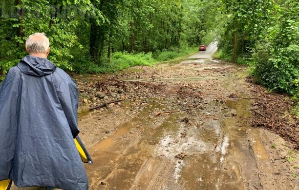 Almese-Caselette, nubifragio all’alba sul monte Musinè: rii e bealere al collasso, in tilt le strade