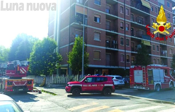 Collegno, muore soffocata dal fumo a Villaggio Dora