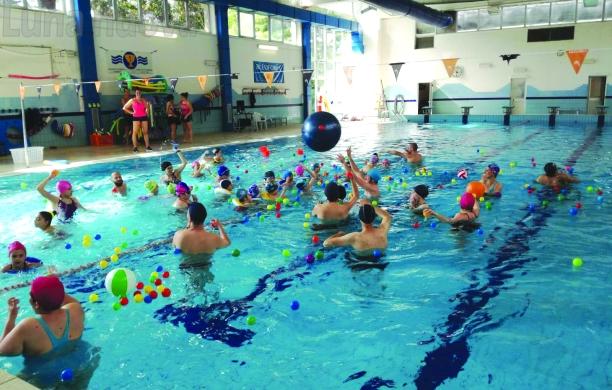 Collegno, da lunedì riapre la piscina Bendini