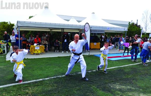 Pianezza, una domenica sportiva e... canina