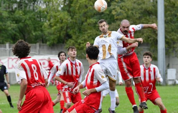 Tetti Francesi-Rosta: è 0-0 nella sfida tra "bunker”
