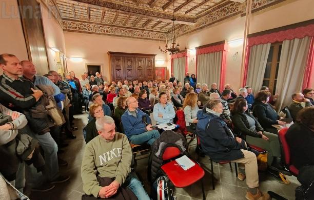 Via Bobba: Comune e cittadini bocciano la variante Rfi