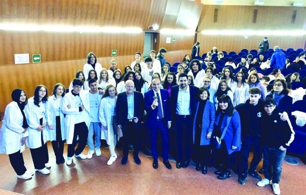 Grugliasco, anche Cirio al Majorana per il laboratorio Edugreen
