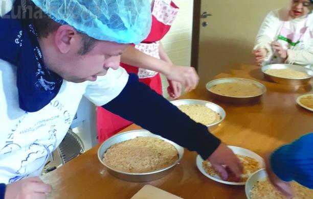 Grugliasco, gli chef dell'Isola pasticceri per il Gambero Rosso