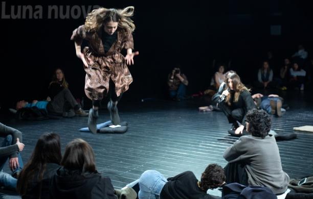 Le materie oscure della danza vista, sentita e narrata