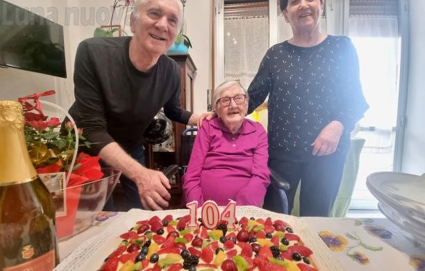 Bussoleno: nonna Maria Ghedini spegne 104 candeline