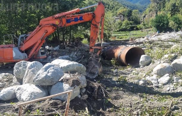 Combe e Giordani si rialzano: aperto il primo guado sul rio Gerardo