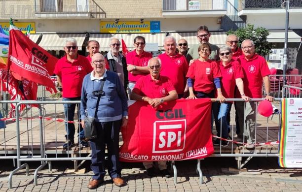 Avigliana, alla festa Spi clima, sanità e pace
