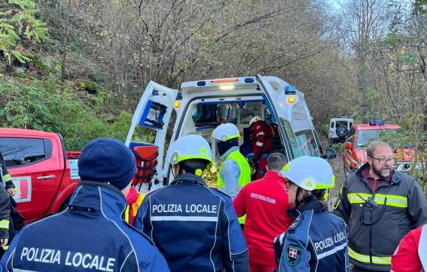 Giaveno, protezione civile in campo tra fuoco e ricerca dispersi