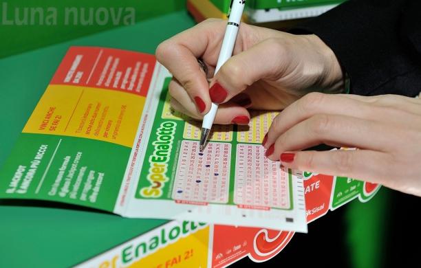 Orbassano: un "5" al Superenalotto da oltre 15mila euro
