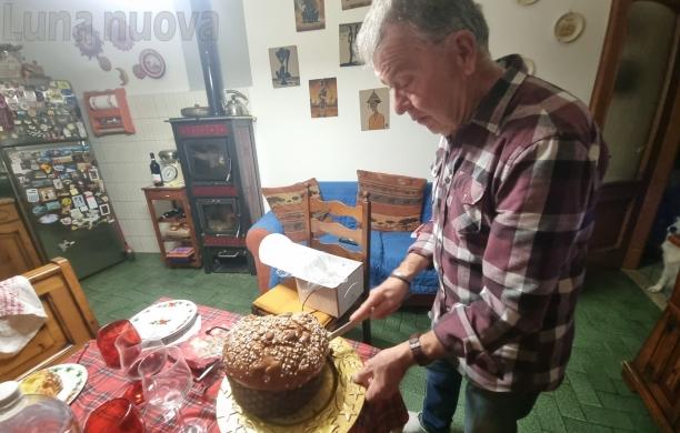 Natale, brindisi malinconico nella casa che verrà cancellata dal Tav