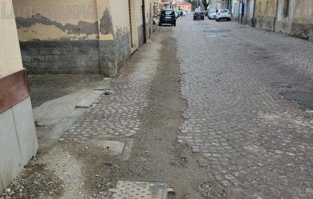 S.Antonino: via Torino un "campo minato" dopo la posa della fibra ottica