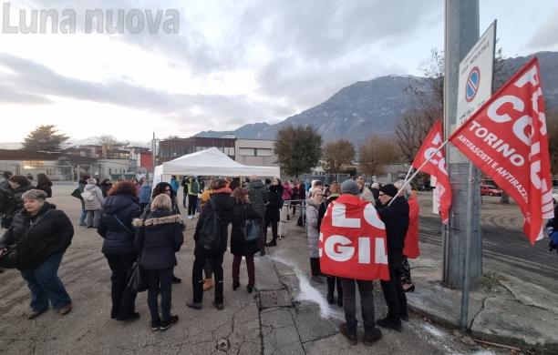 Una giornata di sciopero al liceo Norberto Rosa