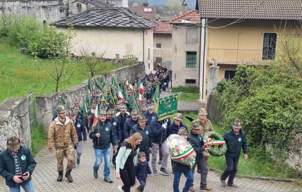 Villar Focchiardo, il paese si stringe intorno ai suoi alpini
