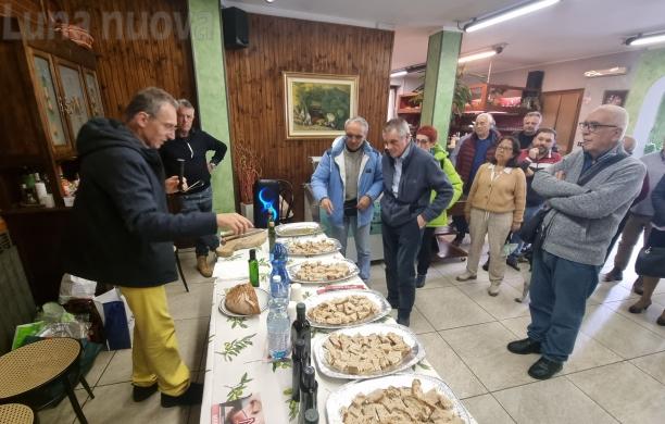 L'olio alpino parte dalle storiche ceppaie per approdare al frantoio di valle