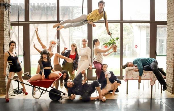 ‘Sul filo del circo’: storie fantastiche tra teatro e danza 