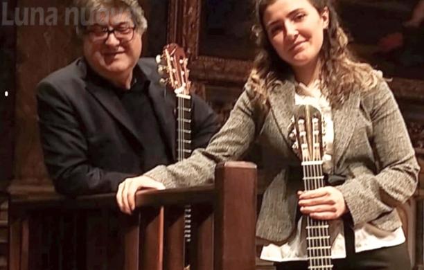 Versatili chitarre e corali piemontesi in Santa Maria 