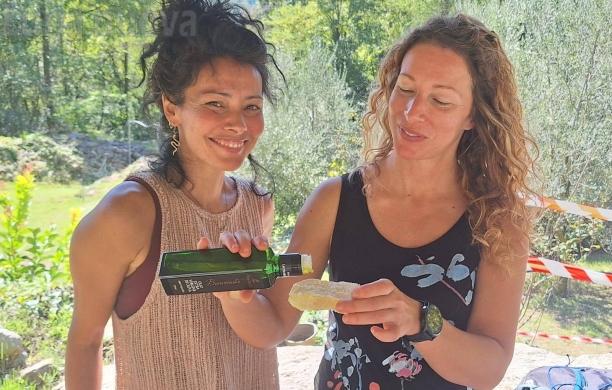 L'olio di Borgone festeggia prima del raccolto