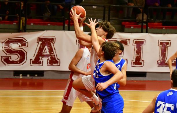 DR1: prima notte da Leoni per la matricola Collegno