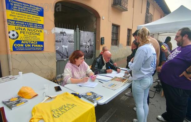 Condove, campo sportivo: raccolte 236 firme per il suo recupero