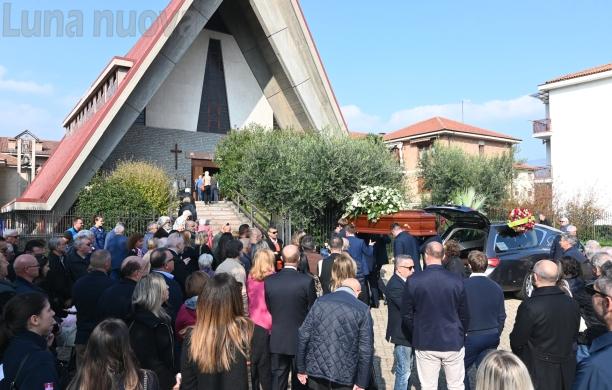 Avigliana, l’ultimo saluto della valle a Bonù