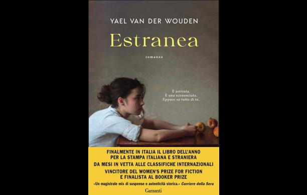 Libri sulla Luna: "Estranea"