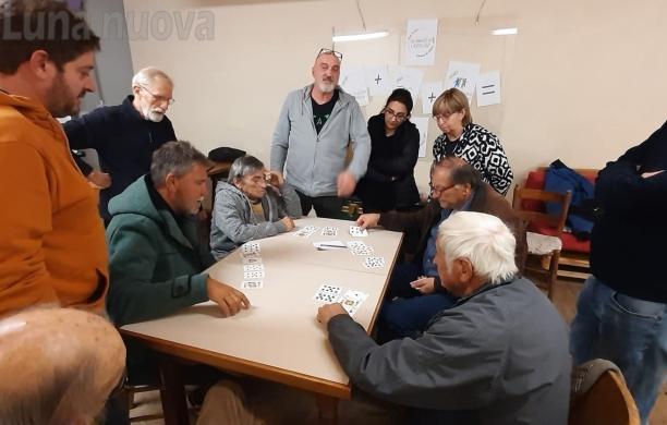 Meana: tutti pazzi per la belotte, gioco riscoperto