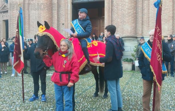 S.Ambrogio: il rito dell’Abbà che unisce il paese