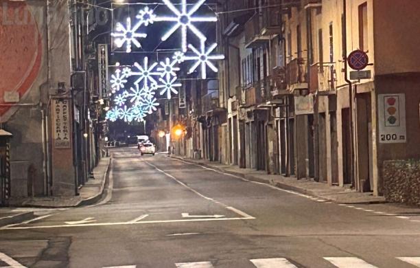 Bussoleno: il paese ritrova il suo albero di Natale