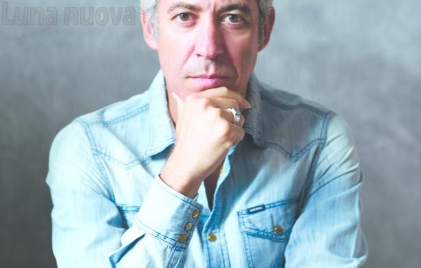 Con &lsquo;Sfidati di me&rsquo; Kessisoglu parla di genitori e figli