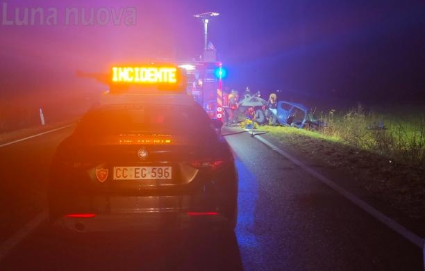 Condove, frontale nella notte: 18enne in prognosi riservata