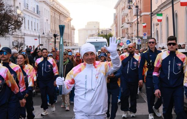 Rivoli attende la Fiamma olimpica di Milano-Cortina