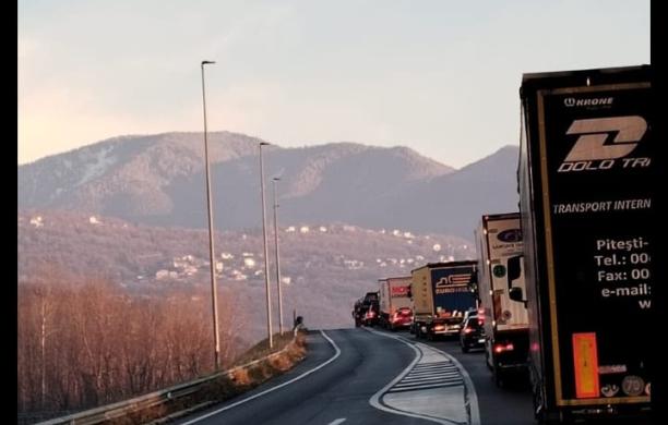 Pioggia ghiacciata nella notte, A32 chiusa tra Avigliana e Chianocco