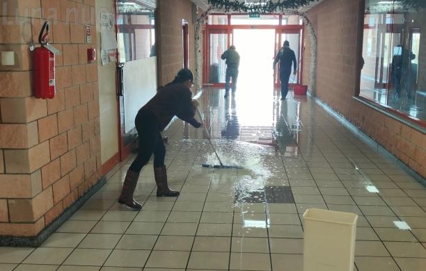 S.Antonino, centro commerciale inagibile: presto la riapertura