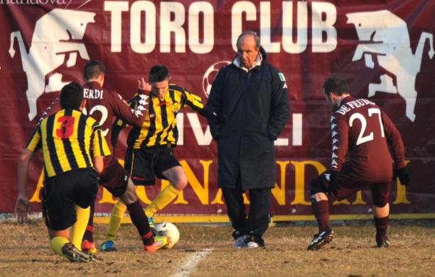 Calcio: Rivoli-Toro 400 spettatori e un freddo polare