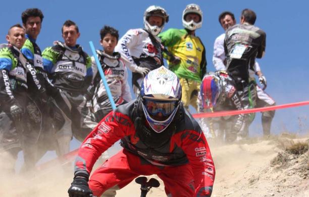 Downhill: spettacolo senza freni a Sestriere