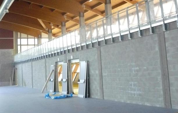 L'interno del palazzetto dello sport