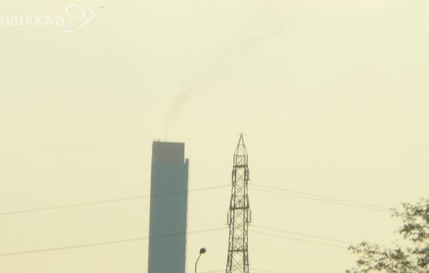 Inceneritore, primi fumi dal camino